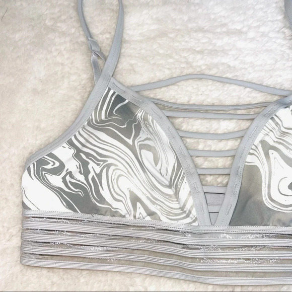 PINK Victoria’s Secret Ultimate Gray White Marble Strappy Bralette Xsmall Women - Picture 2 of 10